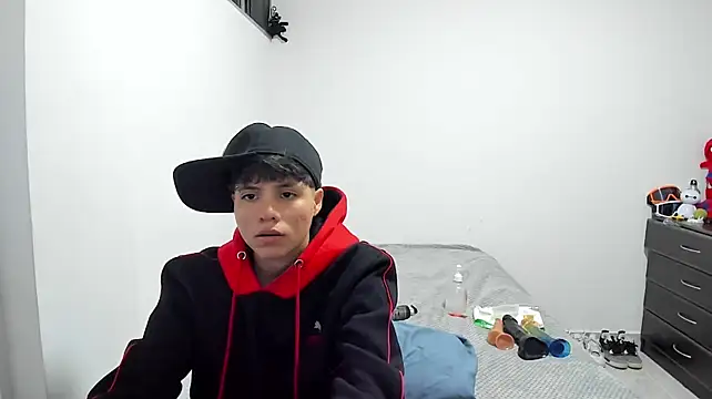 Bruno_Cruzz Live XXX Chat
