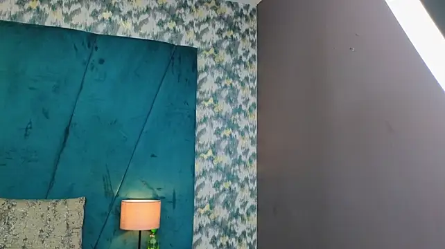XXX chat uživo modela masoncole_