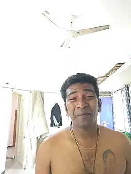 צ'אט XXX בשידור חי של oneman2131