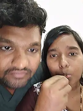 BabuCouple's Live XXX Chat