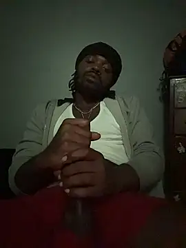 צ'אט XXX בשידור חי של TheMightyDxXx
