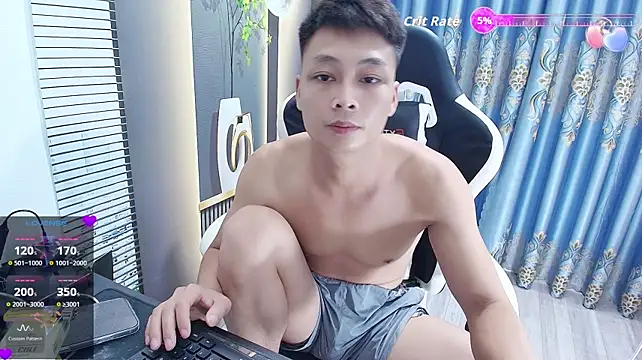 แชท XXX สดของ Naughty___asian