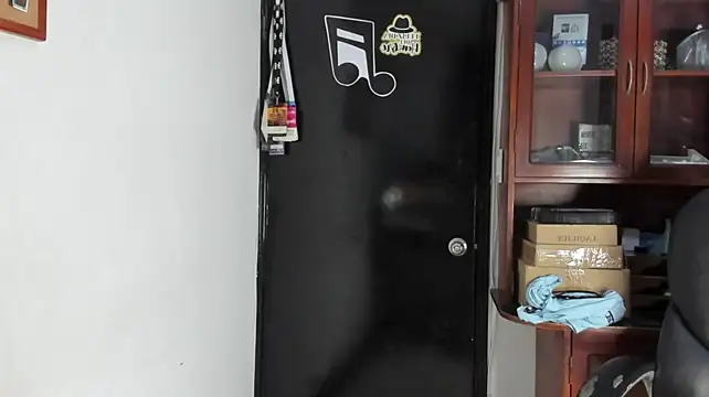 AlphaMarco Live XXX Chat
