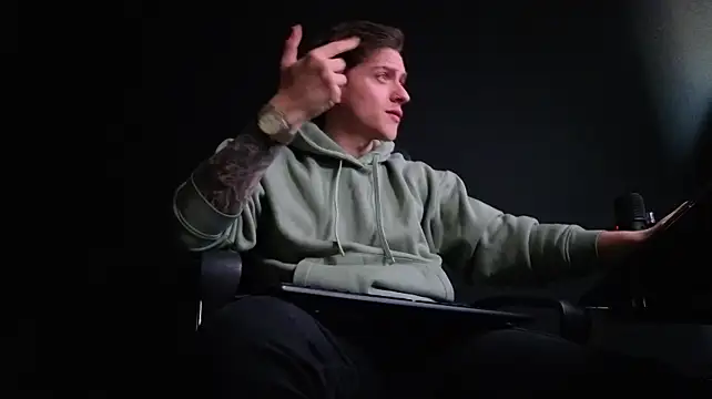 FelixStarkk's Live XXX Chat