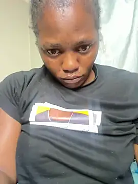 Kikie23's Live XXX Chat