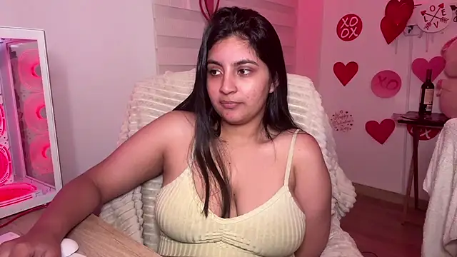 دردشة cloe_small الجنسية المباشرة
