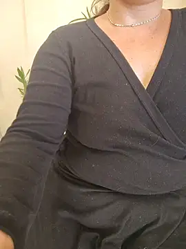 dayanesexxy 现场XXX聊天