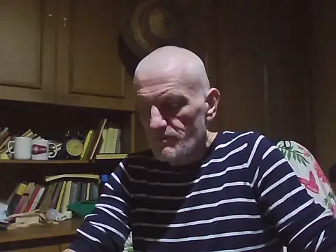 1973teacher Adlı Modelin Canlı XXX Sohbeti