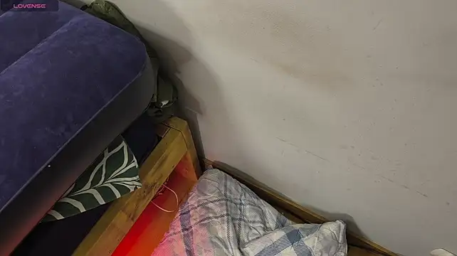SubWifeNadia – Live XXX-chat
