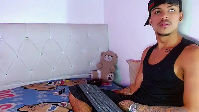 Angel_foxc13 Live XXX-Chat