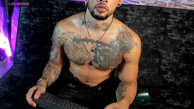 Chat XXX ao vivo de Seth_Owner