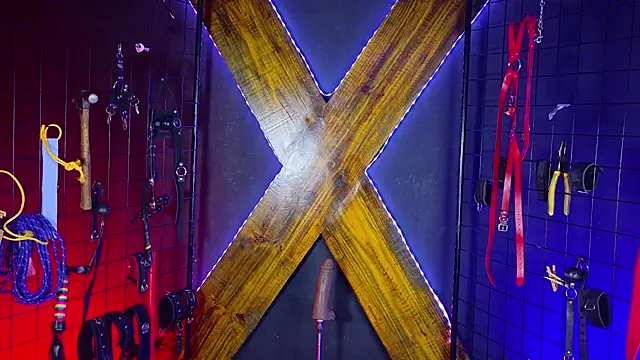 Živý XXX chat Aiiko_bdsm