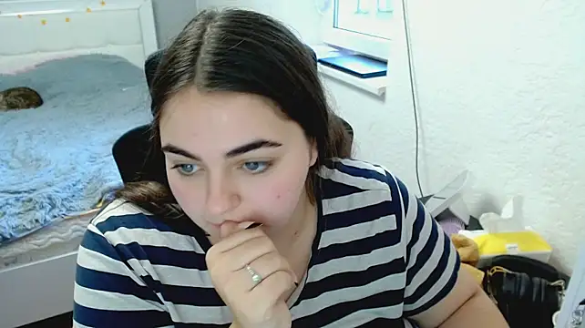 kitsune_8's Live XXX Chat