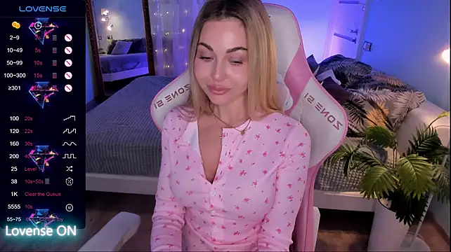 AdeleRobertsn Live XXX chat