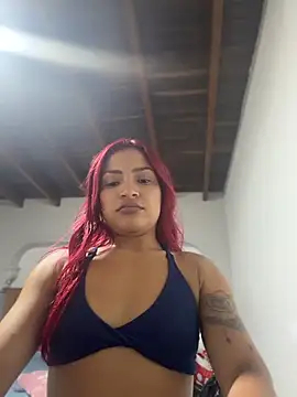 ari_sexy1 Adlı Modelin Canlı XXX Sohbeti