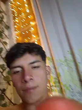Chat +18 de ZaneHoward ao vivo