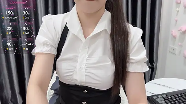 KaleAnisa লাইভ XXX চ্যাট