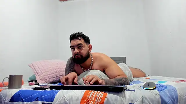 Ethan_Castellano's Live XXX Chat
