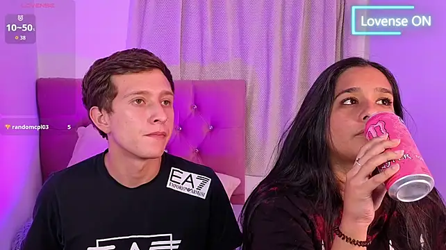 mae_nathan_'s Live XXX Chat