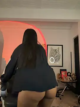 XXX chat uživo modela aly_golden_