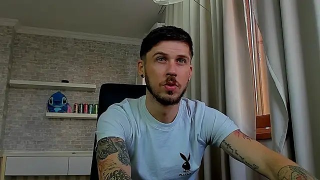 JonahShaw live XXX chat