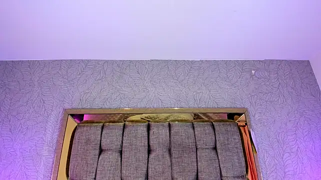 Candys_victoria Chat XXX in diretta