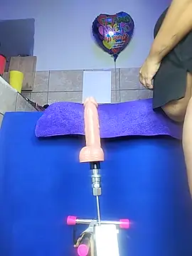 dianaqueenxxx XXX чат на живо