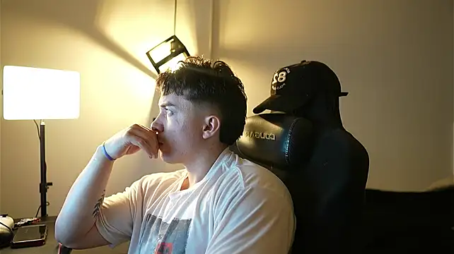 jake_murphy1 现场XXX聊天