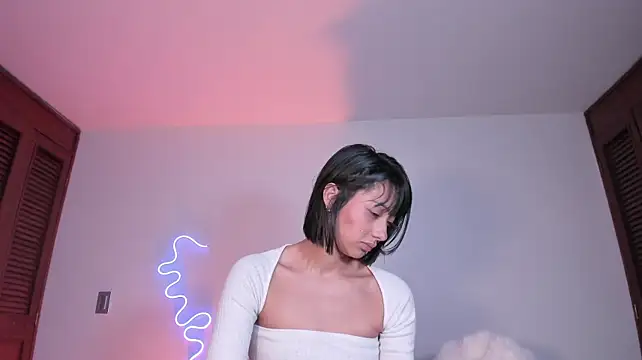 Londonttipton's Live XXX Chat