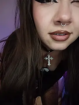 Chatroom XXX en direct de paariiss_