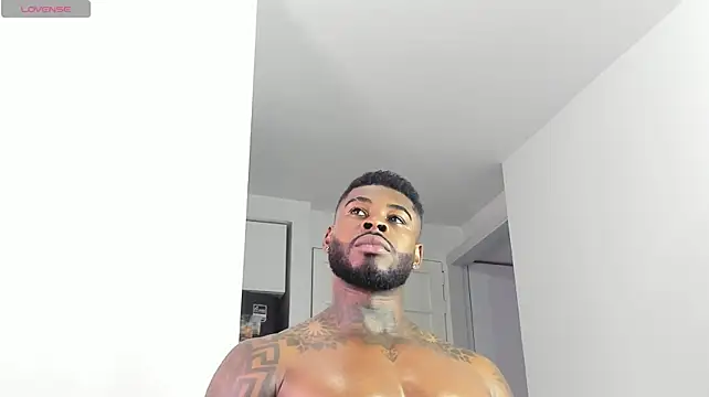 Makonneen's Live XXX Chat