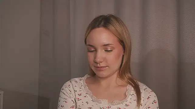 sialemy's Live XXX Chat