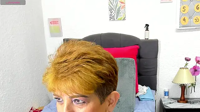 Angelina_Stone_65's Live XXX Chat