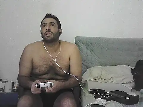 Chat +18 de alphalatinobearx ao vivo