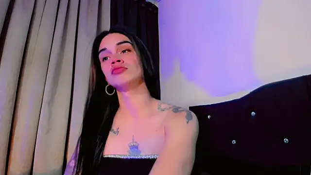 lesly_xx Adlı Modelin Canlı XXX Sohbeti