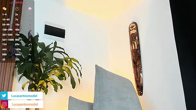 lucasanto_ élő XXX-chatje