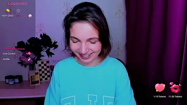 Chat XXX Live KindHazelHere_