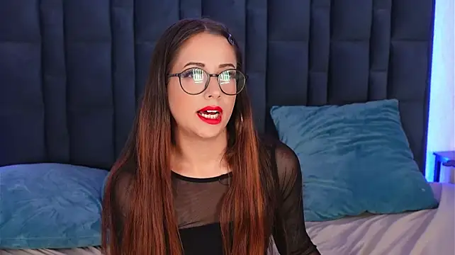 AaryaVogue's Live XXX Chat