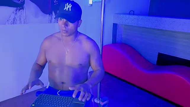Hunter_master – Live XXX-chat