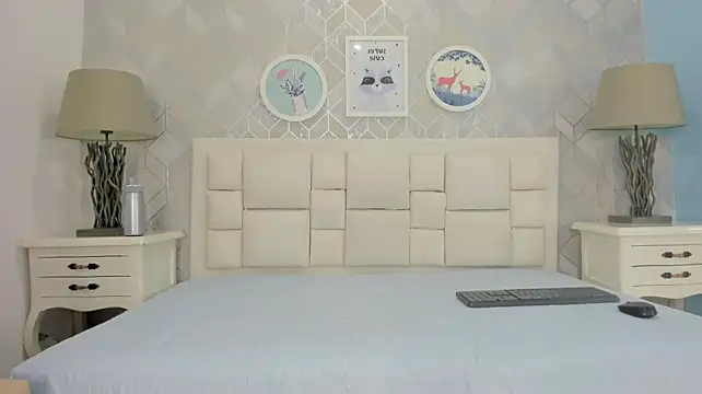naia_coxのライブXXXチャット