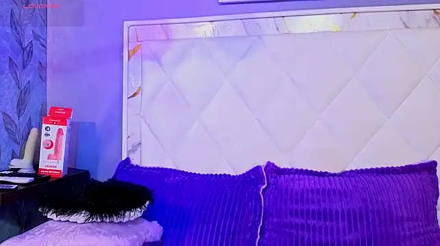 Dannyhot_ Adlı Modelin Canlı XXX Sohbeti