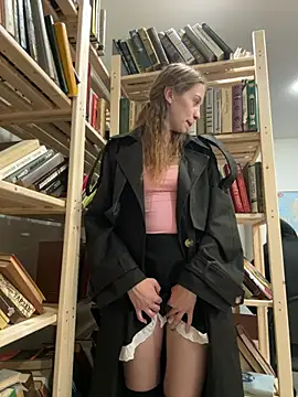 Olivia_Jemison - Fingering my ass 3 finger + moan loud