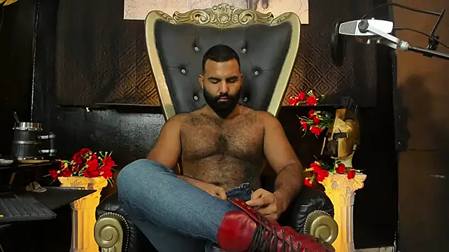 Chat XXX en directo de BeardAndrew