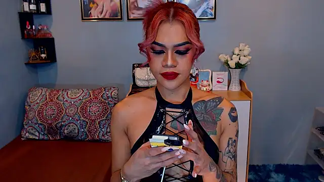 StellaStrong30's Live XXX Chat