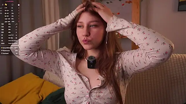 ShantellAngulo: онлайн-секс-чат