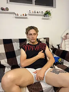 XXX chat uživo modela AleFoxx_