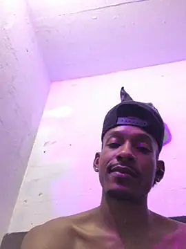 Kiing_afroditho's Live XXX Chat