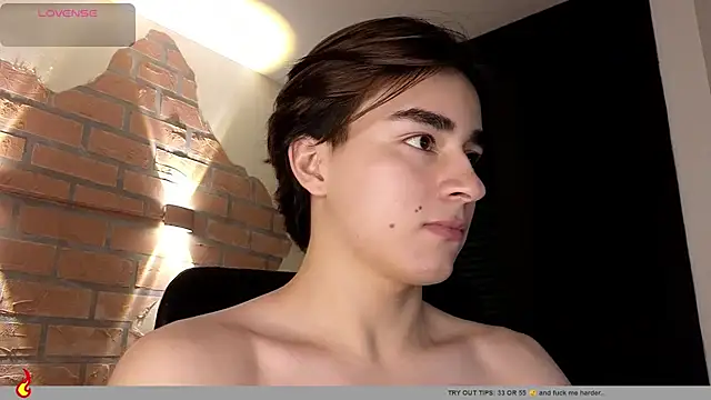 XXX chat uživo modela Connorr_01