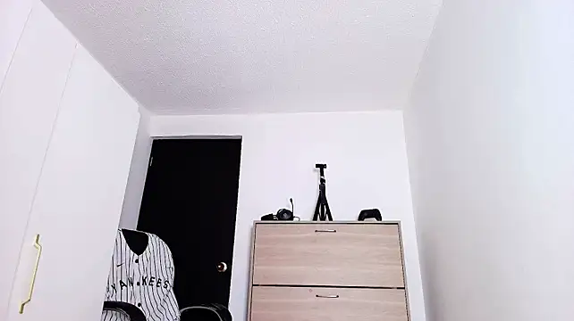 Sloganxxxx's Live XXX Chat