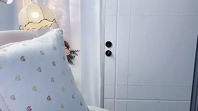 Yanys521 Adlı Modelin Canlı XXX Sohbeti
